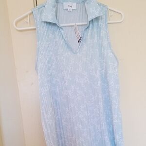 Brand New Light Blue Floral Sleeveless Collared V-Neck Tank